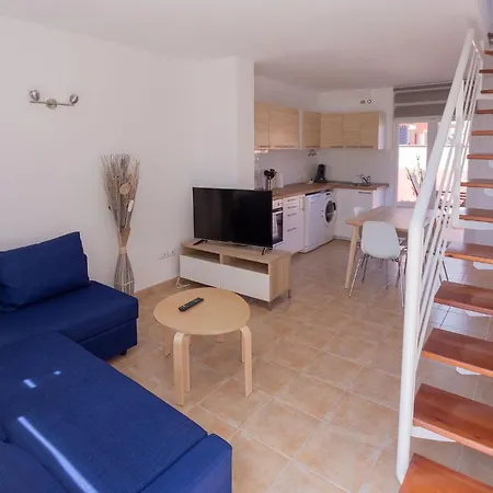 Alíseos Apartmán *